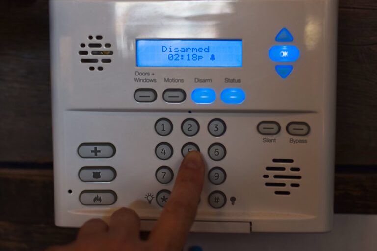 Problem z działaniem centrali alarmowej w systemie integracji budynkowej