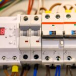 Co zrobić gdy rozdzielnica elektryczna się przegrzewa?