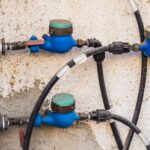 Co zrobić gdy wodomierz pokazuje zużycie mimo zamkniętych zaworów?