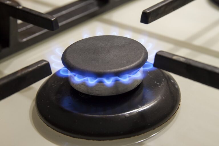 Jak naprawić problem z niestabilnym płomieniem w palniku gazowym?