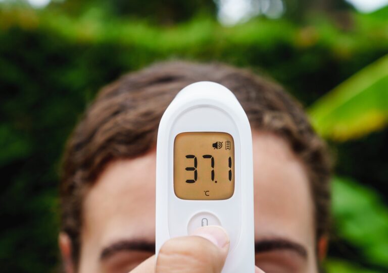 Jak sprawdzić czy czujnik temperatury zewnętrznej działa poprawnie?