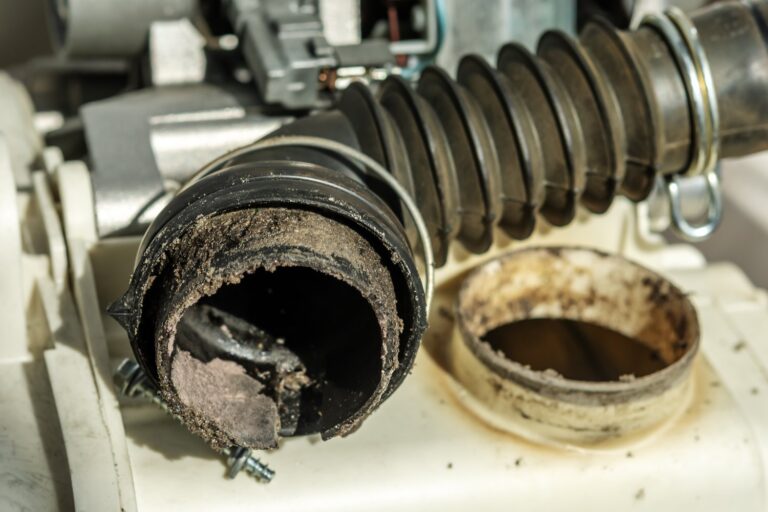 Co zrobić gdy rura spustowa od klimatyzatora jest zatkana?