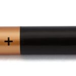 Jak wymienić baterię w czujniku ruchu przed domem?